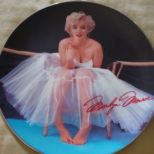 Marilyn Monroe plate